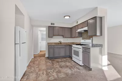 2137 8th Avenue #8J, Sea Girt, NJ 08750 - Photo 6