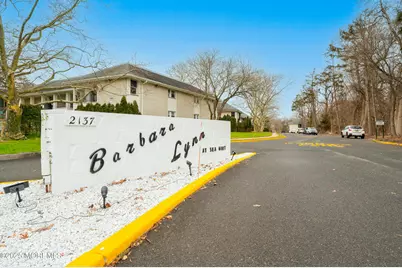 2137 8th Avenue #8J, Sea Girt, NJ 08750 - Photo 2