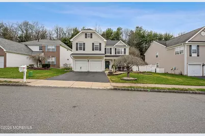 351 Wedgewood Road, Morganville, NJ 07751 - Photo 4