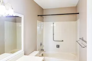 2D Aaron Burr Ct, Monroe Township, NJ 08831 - Photo 18