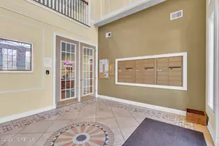 622 Sophee Ln, Lakewood, NJ 08701 - Photo 4