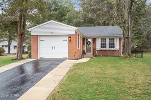 98 Constitution Blvd, Whiting, NJ 08759 - Photo 40