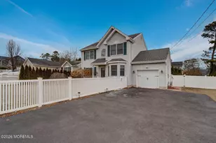 223 Serpent Ln, Manahawkin, NJ 08050 - Photo 4