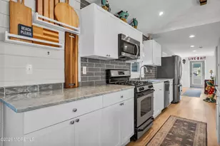 323 16th Ave, Lake Como, NJ 07719 - Photo 18