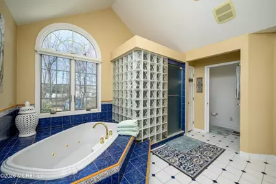 21 Jefferson Court, Freehold, NJ 07728 - Photo 36