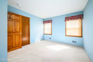 21 Jefferson Ct, Freehold, NJ 07728 - Photo 44