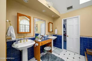 21 Jefferson Ct, Freehold, NJ 07728 - Photo 34