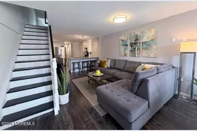 35 Summit Avenue #1, Jersey City, NJ 07304 - Photo 1