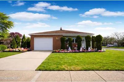 1 Miramar Court, Toms River Township, NJ 08757 - Photo 2