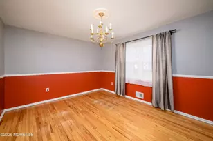 821 Middletown-Lincroft Rd, Middletown, NJ 07748 - Photo 20