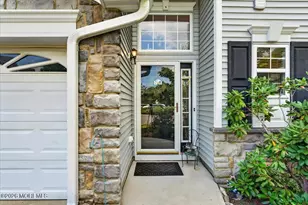 14 Linda Ct, Old Bridge Township, NJ 08857 - Photo 8