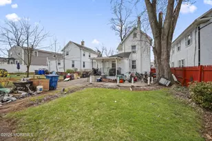 93 Center St, Freehold, NJ 07728 - Photo 20