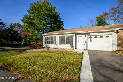 233 Cloverdale Drive, Lakewood, NJ 08701 - Photo 6