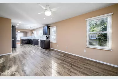 233 Cloverdale Drive, Lakewood, NJ 08701 - Photo 28