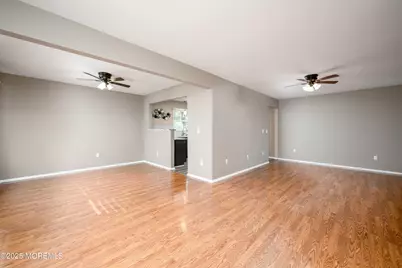 233 Cloverdale Drive, Lakewood, NJ 08701 - Photo 10