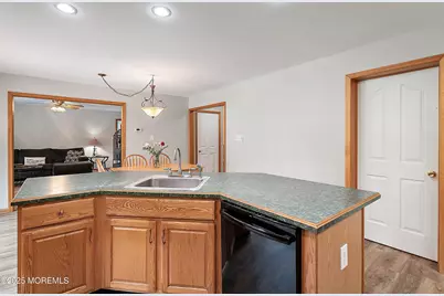 10 Hillside Avenue, Tuckerton, NJ 08087 - Photo 16