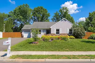 185 Liberty Bell Rd, Toms River Township, NJ 08755 - Photo 2