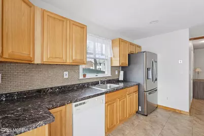 76 Highland Boulevard, Keansburg, NJ 07734 - Photo 14