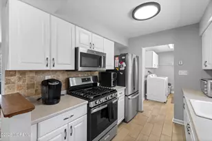 214 Davis Ave, Forked River, NJ 08731 - Photo 4