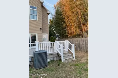 9 Locust Avenue, Red Bank, NJ 07701 - Photo 32