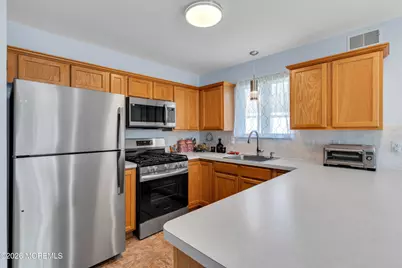 1428 Petunia Way S, Toms River Township, NJ 08755 - Photo 12