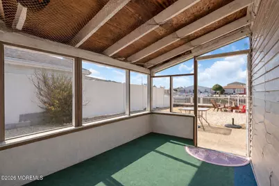 5 W Thames Road, Little Egg Harbor, NJ 08087 - Photo 10