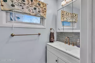 2 Blair Rd, Kendall Park, NJ 08824 - Photo 20