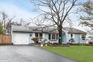 2 Blair Rd, Kendall Park, NJ 08824 - Photo 2