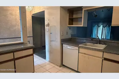 59 Tilia Court, Hamilton Township, NJ 08690 - Photo 4