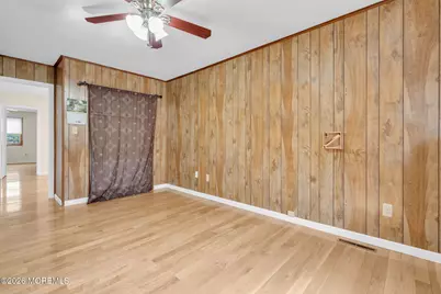 633 Randall Way, Aberdeen Township, NJ 07747 - Photo 14