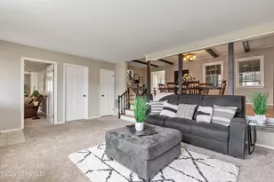 20 Surrey Dr, Hazlet Township, NJ 07730 - Photo 6