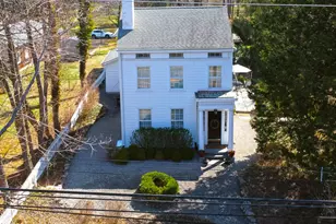 917 Broad St, Shrewsbury, NJ 07702 - Photo 1