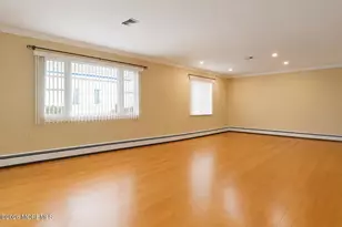 25 Purnell St, Toms River Township, NJ 08757 - Photo 10