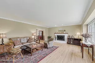 49 Hampton Dr, Freehold, NJ 07728 - Photo 6