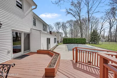 49 Hampton Drive, Freehold, NJ 07728 - Photo 28