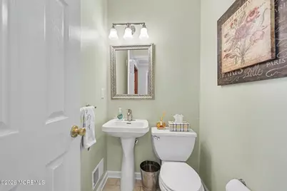 49 Hampton Drive, Freehold, NJ 07728 - Photo 16