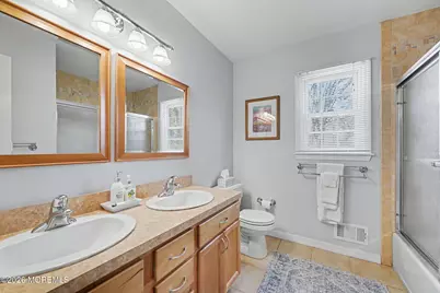 49 Hampton Drive, Freehold, NJ 07728 - Photo 26