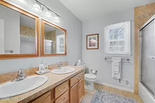 49 Hampton Dr, Freehold, NJ 07728 - Photo 26