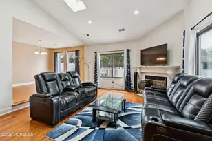 92 Lexington Cir, Matawan, NJ 07747 - Photo 12