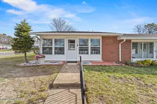 874A Balmoral Ct, Lakewood, NJ 08701 - Photo 2