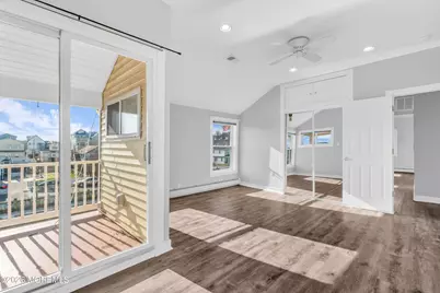 2 Bedle Place, Highlands, NJ 07732 - Photo 14