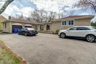 884 Breezy Oaks Dr, Toms River Township, NJ 08753 - Photo 34