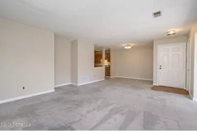 48 Frontier Way, Tinton Falls, NJ 07753 - Photo 6