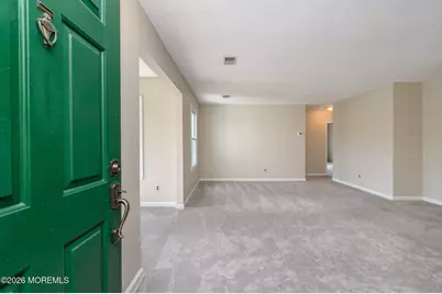 48 Frontier Way, Tinton Falls, NJ 07753 - Photo 4