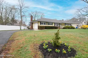 1 Gary Dr, Middletown, NJ 07748 - Photo 6