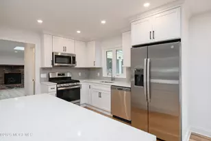 1 Gary Dr, Middletown, NJ 07748 - Photo 16