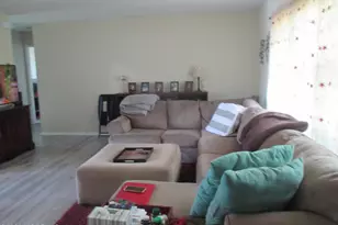 396B Chesterfield Ct, Lakewood, NJ 08701 - Photo 10