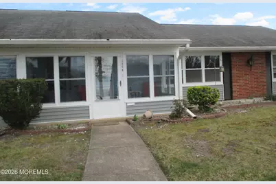 396B Chesterfield Court #396B, Lakewood, NJ 08701 - Photo 2