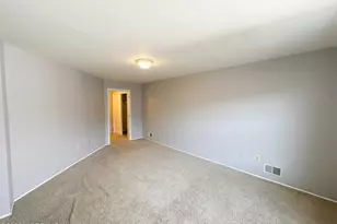 1212 Plymouth Rd, North Brunswick Township, NJ 08902 - Photo 12