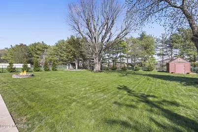 9 Traymore Road, Freehold, NJ 07728 - Photo 38